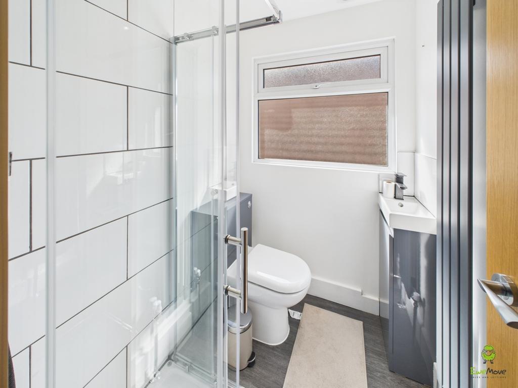 Presented by Nicoleta at Ewe Move Bexleyheath and