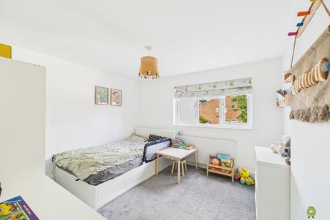 7 Avenue Road, Bexleyheath, DA7 4HA