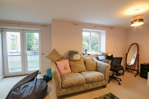 2 bedroom flat for sale, Knightsbridge Court, Gosforth NE3