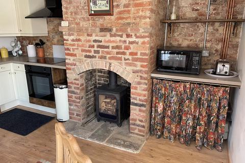 undefined, 10 Market Place, Caistor LN7