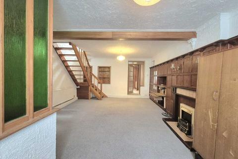 10 Glannant Street, Tonypandy, CF40 1JT