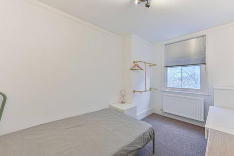 3 bedroom flat to rent, Brixton Hill, Brixton, London, SW2