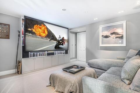 Flat 1, 16 Shipka Road, London, SW12 9QP