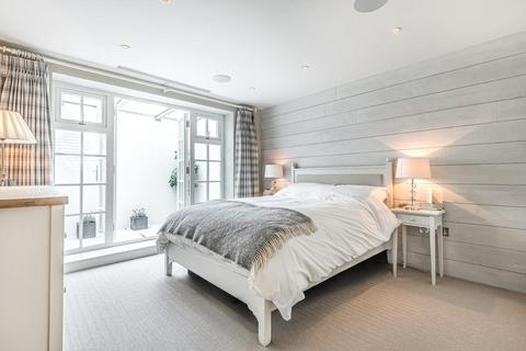 Flat 1, 16 Shipka Road, London, SW12 9QP
