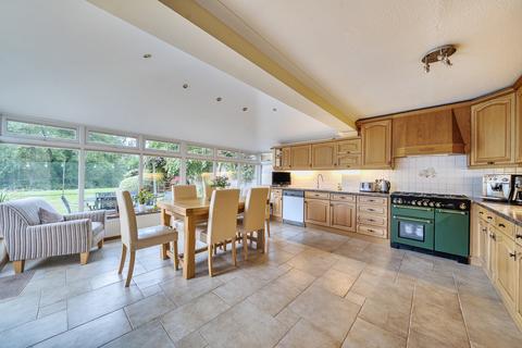 undefined, St. Nicholas Drive, Shepperton, TW17