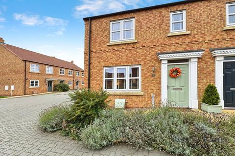 3 bedroom semi-detached house for sale, The Hedgerows, Goole DN14