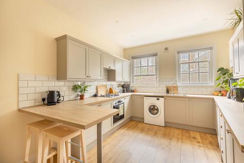 undefined, Grove Hill Gardens, Tunbridge Wells, TN1