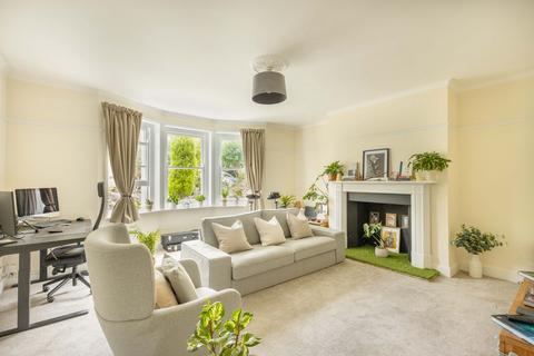 undefined, Grove Hill Gardens, Tunbridge Wells, TN1