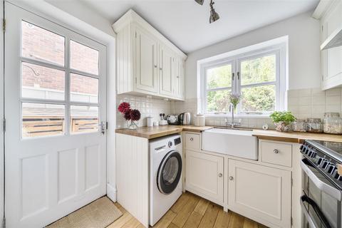2 bedroom terraced house for sale, Fore Street, Ide, Exeter
