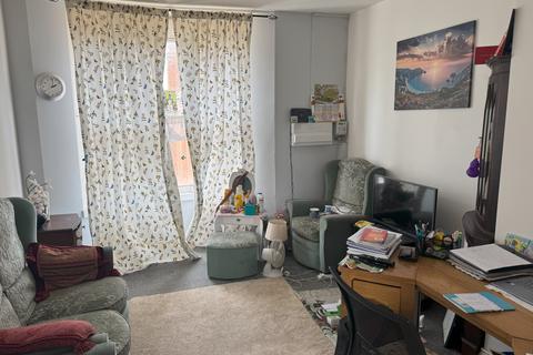 2 bedroom semi-detached house for sale, 7 Spring Gardens, Spalding, Lincolnshire PE11 2XL