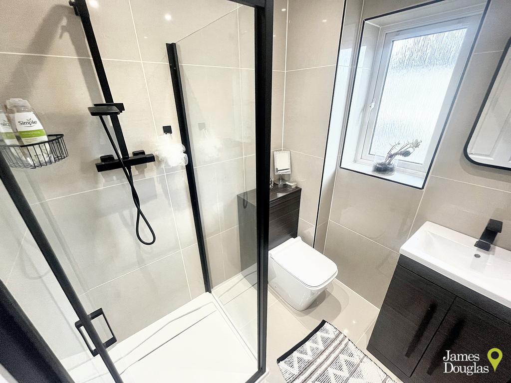 Ensuite1