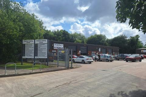 Warehouse to rent, Woodrow Way Manchester M44 6BP