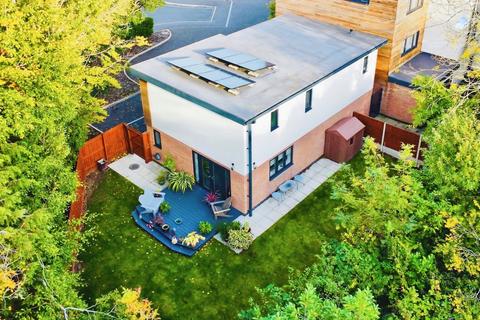 2 bedroom detached house for sale, Coach House, Kingfisher Apartments, Kirby Muxloe