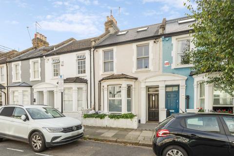 Burnthwaite Road, London SW6
