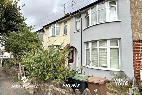 St. Monicas Avenue, Luton, LU3
