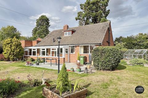 4 bedroom detached house for sale, Moreton-On-Lugg, HR4 8DE, Hereford, HR4
