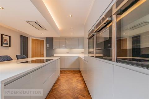 35b Springmeadow Lane, Uppermill, Oldham, OL3 6HW