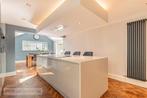 35b Springmeadow Lane, Uppermill, Oldham, OL3 6HW