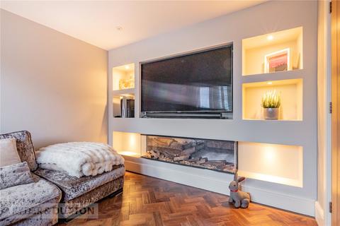 35b Springmeadow Lane, Uppermill, Oldham, OL3 6HW