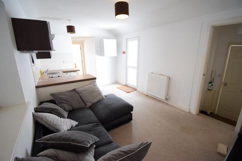 1 bedroom house to rent, Cowbridge Road East, Cardiff