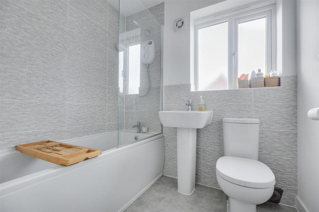 Bathroom.jpeg