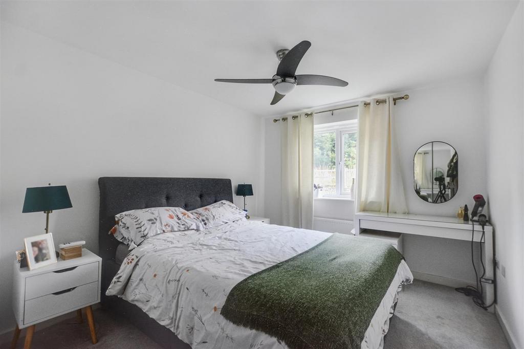 Bedroom 1 1.jpeg