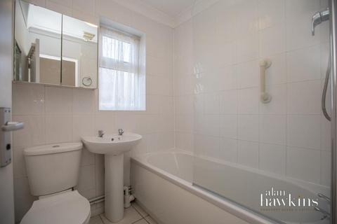 undefined, Swinburne Place, Royal Wootton Bassett