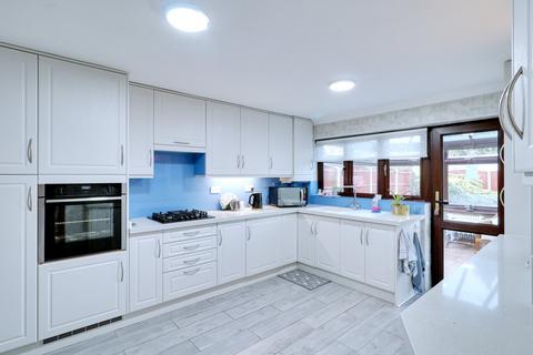 undefined, Westview Close, Rainham RM13