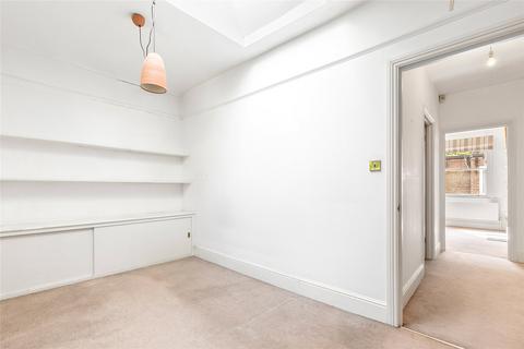 1a Alexander Mews, London, W2 5NX