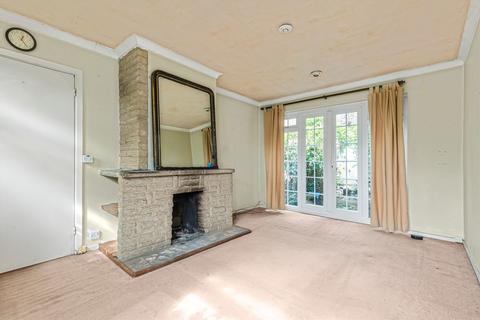 undefined, Belgrade Road, Hampton TW12