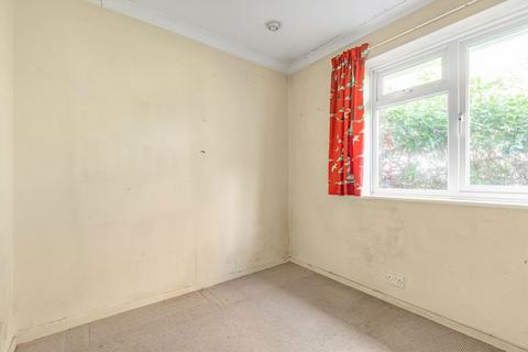 undefined, Belgrade Road, Hampton TW12