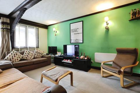 1 bedroom flat for sale, Pryors Court, Baldock