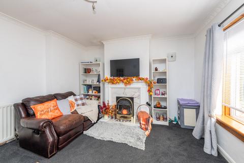 8 Caperstown Crescent, Aberdeen, AB16 7BD