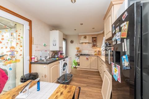 8 Caperstown Crescent, Aberdeen, AB16 7BD