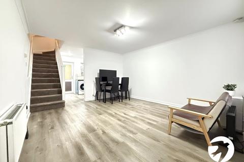 18 Amblecote Meadows, London, SE12 9TA
