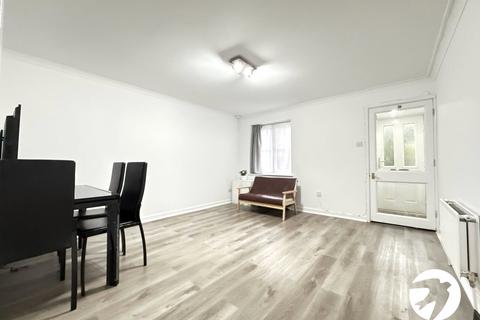 18 Amblecote Meadows, London, SE12 9TA
