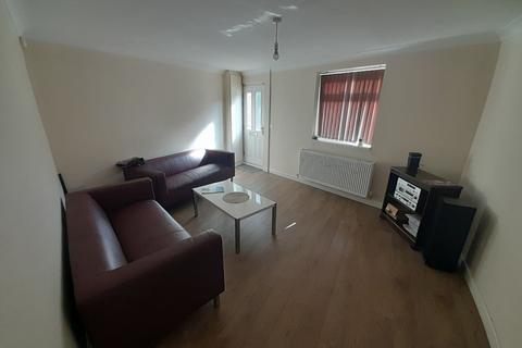 undefined, Castleford, WF10