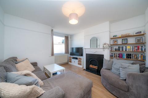 undefined, Front Street, Slip End, LU1