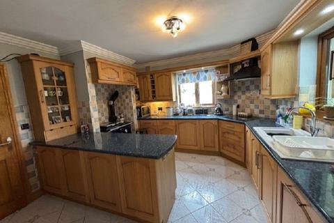 4 bedroom detached house for sale, Gwynfe, Llangadog, Carmarthenshire.