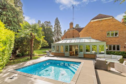 undefined, Kennel Avenue, Ascot, Berkshire