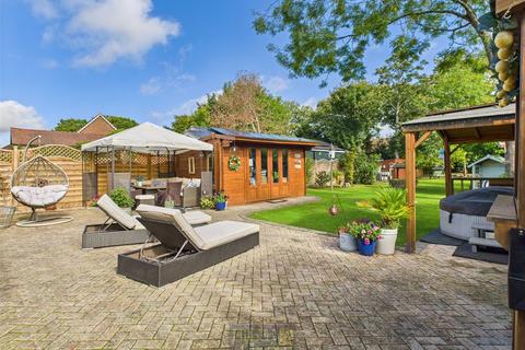 undefined, Ingrave Road, Brentwood, Essex, CM13