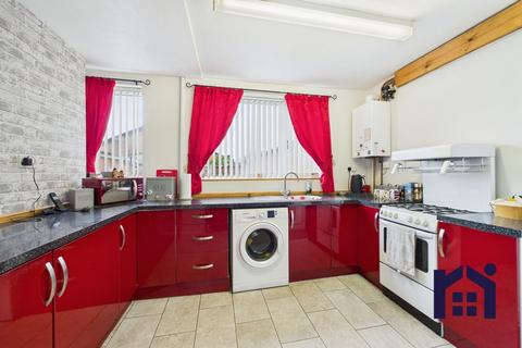 2 bedroom semi-detached house for sale, Regent Street, Coppull, PR7 5AX
