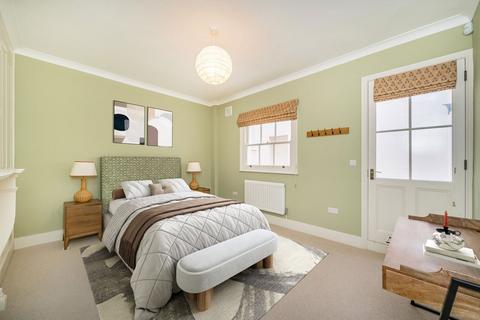 3 bedroom flat to rent, Warwick Square, London SW1V