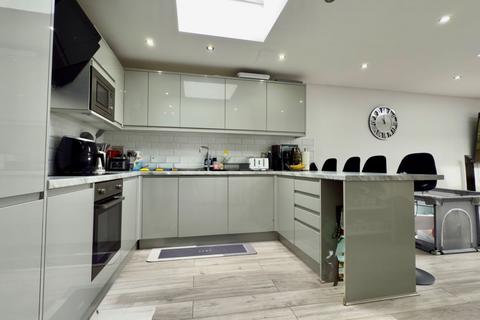 63 Layfield Road, Gillingham, ME7 2QY