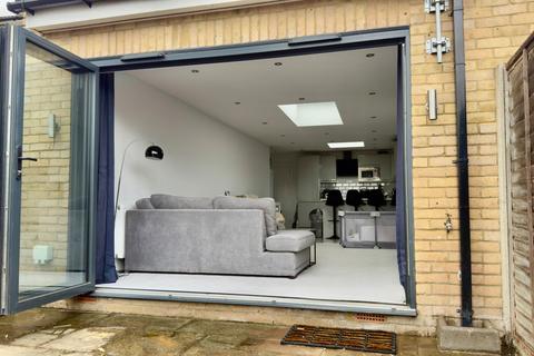 63 Layfield Road, Gillingham, ME7 2QY
