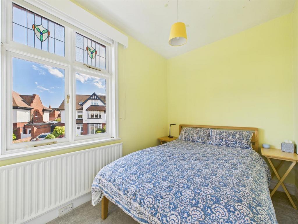 Bed 4.jpg