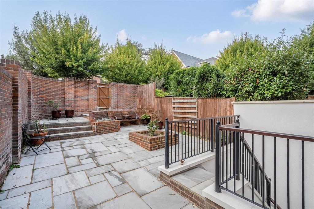 Courtyard Garden