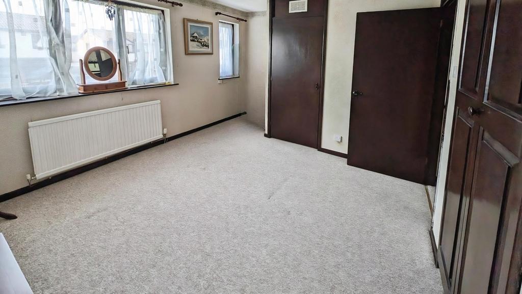 Pbox-bedroom-337211.jpg