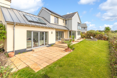 5 bedroom detached house for sale, Edwards Close, Thurlestone