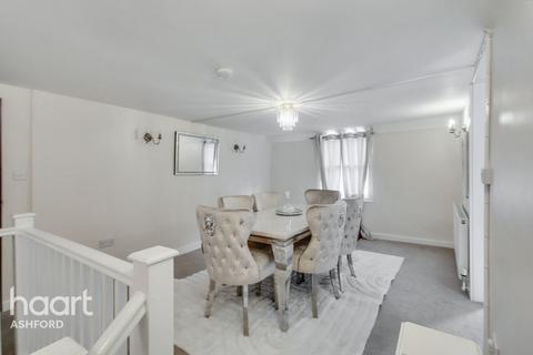 3 bedroom detached house for sale, Old Court House, 1 Coronation Square, Romney Marsh